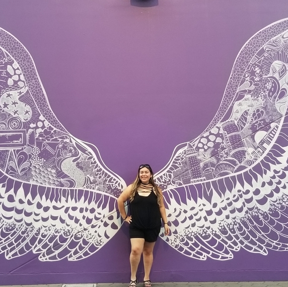 Meet your Posher, Nelly - Picture 4 of 4